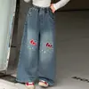 Comércio Exterior Calças Jeans Longas Infantis Outono 2026 Novo Estilo Crianças Soltas Médias e Grandes Crianças Estilosas Roupas de Outono Calças Jeans com Desenho