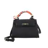 Bolsa Kelly de Alta Gama Más Vendida en Comercio Exterior con Diseño de Pañuelo de Seda, Bolso Versátil para el Trabajo Diario, Bolso Bandolera Individual, Venta al por Mayor de Fábrica