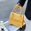 Bolsa de Ombro Único Lisa para Mulheres, Nova Bolsa de Mão Tendência de Comércio Exterior, Bolsa Fashion e Elegante com Toque de Luxo, Bolsa Transversal Versátil