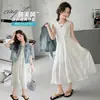 Roupas Infantis Meninas Conjunto Jeans de Verão 2026 Novo Estilo Estilo Coreano Jaqueta Jeans e Vestido Conjunto de Duas Peças para Meninas Mais Velhas