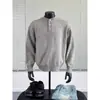 Suéter Cleanfit Cinza com Gola Henley para Homens, Estilo Outono e Inverno, Tricô de Alta Qualidade para Usar por Baixo, Tricô Estilo Preguiçoso Americano