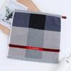 Venta al por mayor de fábrica toalla cuadrada 35*35 suave absorbente engrosada toalla pequeña puesto cuadrado supermercado toalla para babas