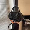 Bolsa de Axila Transfronteiriça Feminina 2024 Verão Nova Bolsa de Mão Texturizada Design Nicho Estilo Ocidental Ombro Transversal