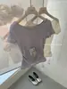 Liquidação, Sem Trocas ou Devoluções. Moda Verão Feminina Estilosa Estilo Puro Desejo Xadrez Texturizado Design Slim-Fit Ombro Assimétrico Manga Curta Camiseta 1170