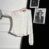 Cárdigan de punto crochet blanco de un solo botón con diseño calado y manga larga para mujer, nuevo estilo de otoño con volantes, adecuado para mujeres petite para usar como capa exterior