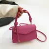Bolso bandolera de un solo hombro con textura de color sólido, elegante, bolsa cuadrada pequeña para ir al trabajo en verano 2023, popular este año, bolso pequeño para mujer