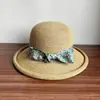 Sombrero de Paja Informal Estilo Japonés con Lazo de Flores y Ala Enrollada para Mujer, Sombrero de Pescador con Protección Solar para el Verano, Sombrero de Vacaciones en la Playa