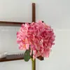 Ramo Simululado Flor de Hortensia Simulada Color Dopamina Adornos de Decoración para el Hogar y Bodas Arreglo Floral en Jarrón