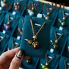 Corrente para Suéter de Abóbora Esmaltada Colorida com Gotejamento de Óleo Versátil Original Elegante e Requintada Acessível Luxo de Alto Padrão Colar Longo para Mulheres