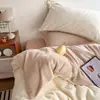 Juego de cuatro piezas de terciopelo de leche de doble cara engrosado para invierno, ropa de cama de forro polar de coral más terciopelo, cálida funda nórdica de franela, sábana