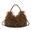 Bolso de peluche tipo dumpling exquisito estilo coreano ins, nuevo bolso de hombro versátil de moda 2026, bolso cruzado lindo y elegante