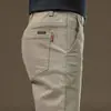 Pantalones Casuales de Gama Alta para Hombre Estilo Delgado Primavera Verano 2026 Nuevos Pantalones Largos Rectos Ajustados Slim Fit de Negocios Pantalones Versátiles de Moda