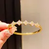 Pulseira com fecho de coração em zircônia banhada a ouro 18K, pulseira de pulso da moda transfronteiriça europeia e americana, joia de luxo leve de alta qualidade