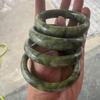 Pulseira de Jade Nanyu Atacado, Pulseira de Jade Nanyu com Padrões Fluindo, Pulseira Redonda Verde Escuro para Mulheres de Grande Diâmetro, Jadeíta Exquisita
