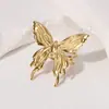 Anillo de acero inoxidable abierto con personalidad europea y americana exagerada, alto sentido francés, flor, mariposa, amor, geométrico, no se decolora, para mujer