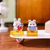 Nueva Caja Sorpresa Diario Escolar del Conejo Obediente Zhuanzhuan Figura de Mascota Linda Giratoria Decoración de Escritorio Adorno de Juego de Moda Popular en Internet