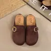 Sandálias Birkenstock femininas com superfície macia, sola grossa, aumento de altura oculto, para uso ao ar livre, novo estilo primavera e outono 2026, chinelos fechados de meia, estilo slip-on de celebridade da internet