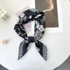 Lenço Quadrado de Seda Retrô Coreano com Estampa Paisley e Toque de Luxo, Combinado com uma Camisa, Lenço Quadrado Versátil para Cintura, Xale, Protetor de Pescoço
