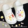 Adecuado para zapatos con agujeros cruzados, bonitos e interesantes accesorios decorativos con hebilla de oso, botón extraíble para bricolaje, flor de zapato de una sola pieza.
