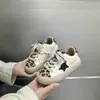 Tênis de Skate Infantil 2026 Primavera/Outono Novos Tênis Casuais para Meninos Tênis de Estrela para Meninas Crianças Pequenas/Grandes Solado Macio Tênis da Moda para Estudantes