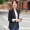 Chaqueta de Traje Blanca para Mujer 2023 Nuevo Diseño con Sentido de Diseño Nicho Otoño e Invierno Traje Superior Coreano Ajustado Ropa de Negocios