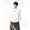 Sudadera con capucha de manga larga, panel irregular desconstruido, remaches, cuello redondo, minimalista, para primavera y otoño, top T versátil de color liso para hombre