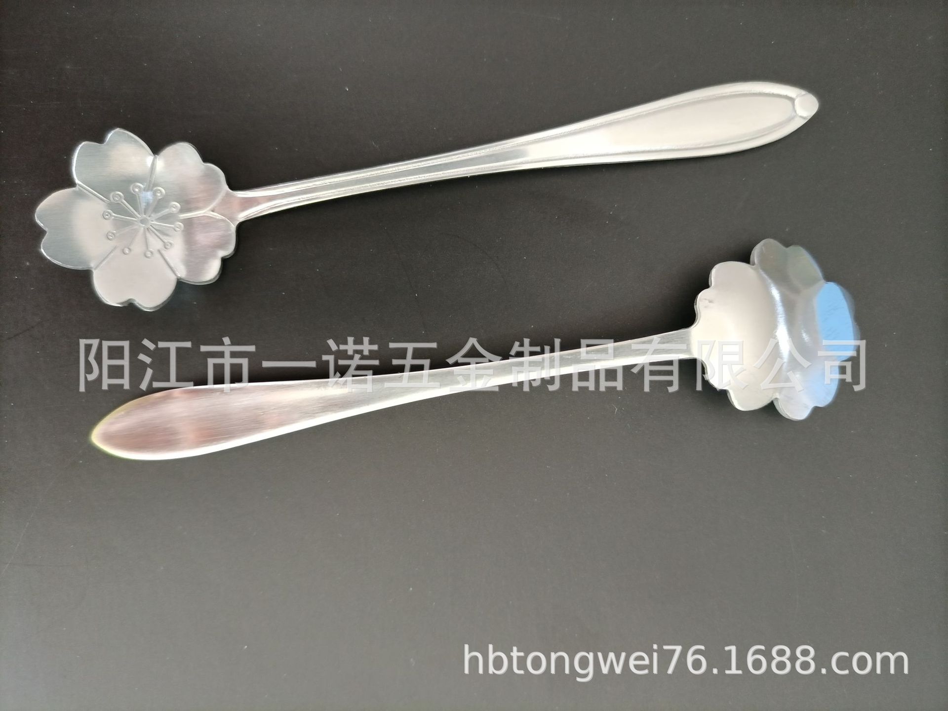 婴儿勺20200815C樱花勺.jpg