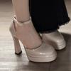 Mostrar Sandálias Femininas Mary Jane Plataforma Baotou Vazado Tira de Fivela de Uma Linha Salto Grosso Salto Alto Sapatos branco-creme