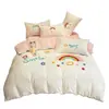 Juego de cuatro piezas de terciopelo de leche para niños, juego de tres piezas de sábana y funda de edredón de terciopelo coral para invierno, estilo de sábana de franela polar