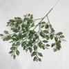 Efecto de tinte en flor de plástico no regresa, no cambia color verde de boda planta verde fresca pequeña material de hoja hierba creciente niebla