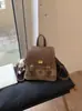 Bolsa de Mão Vintage de Nicho 2026 Novo Modelo Versátil Bolsa Transversal Mochila para Estudo Escola Trajeto para Mulheres
