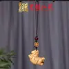 Colgante de Cadena para Teléfono Móvil Talla de Caballo de Palosanto Yiming Xianyuan Arena Verde Arcoíris Llavero de Caballo Tallado en Madera Creativo