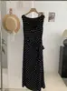 Vestido Delgado de Lunares Kekezoon sin Mangas Hombros Descubiertos con Cintura Ajustada Falda Larga Elegante Toma Real 7829