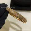 Pulseira luxuosa e sofisticada com padrão de losangos para mulheres, banhada a ouro rosa 18k, pequeno design de nicho estilo Chanel coco pulseira