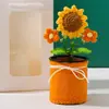 Portalápices Navideño de Alta Gama, Práctico Ramo de Flores de Girasol Tejidas Hecho a Mano, Adorno Conmemorativo, Regalo de Agradecimiento para Maestros