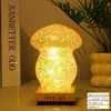 Luz nocturna enchufable de decoración para el hogar muy atractiva con forma de erizo de mar y caracola marina, decoración luminosa para mesa de noche y mesita de noche de dormitorio