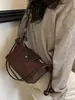 Bolso pequeño para mujer, bolso simple para el hombro, nuevo bolso de ante vintage tipo albóndiga, bolso cuadrado pequeño versátil para hombro y cruzado casual