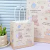 Gran Colección de Bolsas de Papel Kraft, Bolsas de Regalo, Wholesale de Alto Valor, Baratas y Lindas de Almacenamiento Portátil Estilo Ins