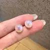 Pendientes de Botón de Perla Imitación Shijia Mantou, Pendientes Exquisitos y de Alta Gama, Nuevos Accesorios para Orejas Populares Versátiles 2026, Caja de Regalo Semanal