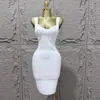 Europa y Estados Unidos transfronterizo sexy escote bajo cintura cadera sin mangas bronceado vendaje vestido moda atuendo caliente para fiesta