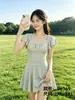 Cai Fei 26169 Nuevo Traje de Baño de una Pieza para Mujer Estilo Falda Favorecedor Adelgazante Traje de Baño Verano Vacaciones en la Playa Ropa de Baño