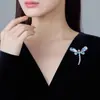 Broche Libélula de Cristal para Mulheres, Broche Colorido de Inseto, Pinos de Design Exclusivo, Acessório para Blazer, Fresco e Doce