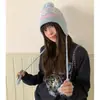 Chapéu de Tricô Jacquard Estilo Fair Isle Retrô com Pom-Pom para Mulheres, Outono/Inverno, Quente, Emagrecimento Facial, Proteção Auricular, Chapéu de Lã Azul