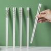 Palillos de Cerámica Estilo Hepburn Blanco y Negro Transfronterizos Antideslizantes para el Hogar de Aspecto Elegante Una Persona y Un Palillo 5 Pares Caja de Regalo Palillos de Cerámica