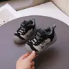 Zapatos Deportivos Transpirables de Malla para Niños Estilo Primavera y Otoño Zapatos Casuales para Exteriores para Niñas Zapatos Deportivos para Niños Zapatos Antideslizantes para Bebé