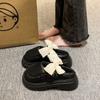 Zapatos Cerrados para Exteriores con Suelas Gruesas para Mujer, Pantuflas Cálidas de Algodón, Estilo Popular en Línea, Mary Jane con Lazo, Nuevo Modelo Otoño e Invierno 2025