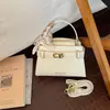 Bolso Kelly de Lujo Ligero Súper Moderno y Elegante para el Trabajo Nuevo 2026 Moda Femenina de Verano Bolso de Hombro Cruzado