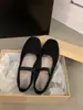 Zapatos planos rojos para mujer, nuevos zapatos de ballet Mary Jane de estilo francés para primavera/otoño 2025