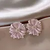 Pendientes de Flor Margarita Dopamina para Mujer Clavos Únicos y Hermosos Joyería para Orejas de Moda 2026 Nuevo Artículo Caliente Sensación de Alta Gama