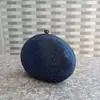 Fornecimento Direto em Estoque para Mercados Europeus e Americanos Transfronteiriços: Mini Bolsa de Festa de Metal com Fundo Plano e Strass, Pequena Bolsa de Mão Clutch com Enfeite Completo de Strass